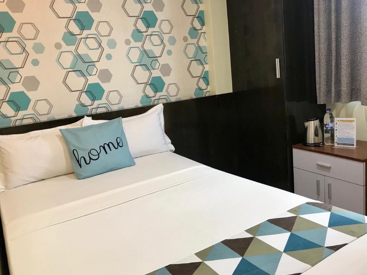 Starlight Bed And Breakfast Pasay Exterior photo
