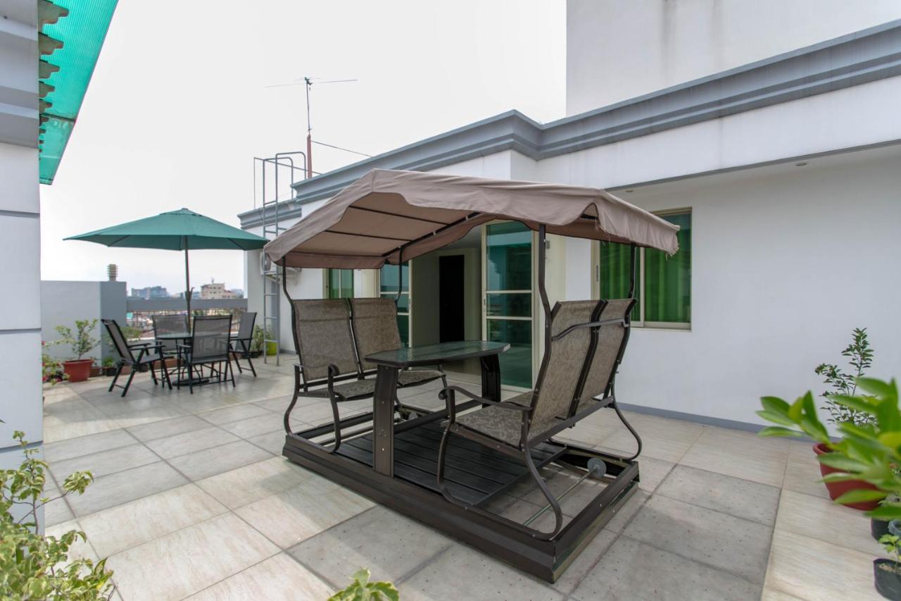 Starlight Bed And Breakfast Pasay Exterior photo