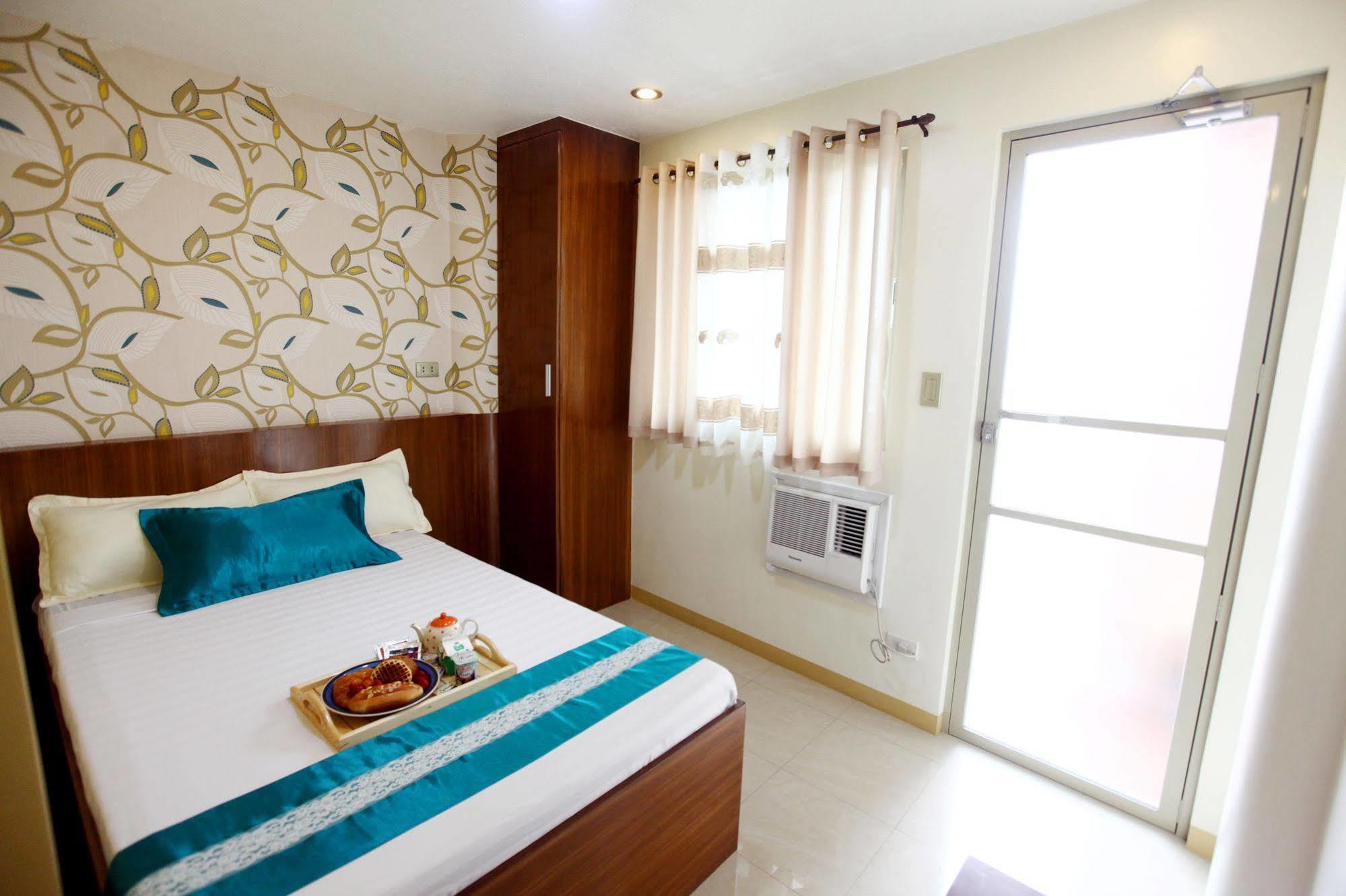 Starlight Bed And Breakfast Pasay Exterior photo