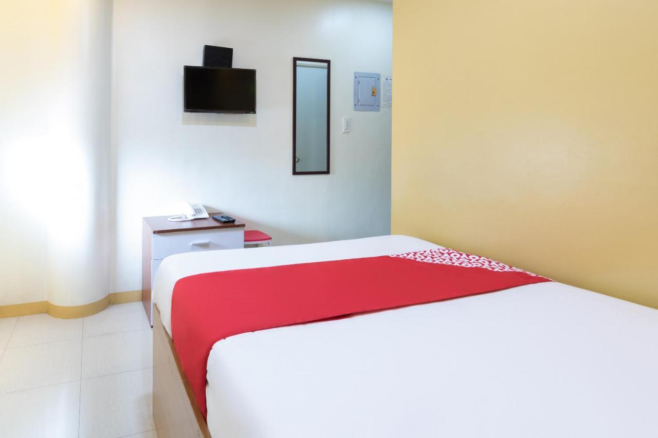 Starlight Bed And Breakfast Pasay Exterior photo